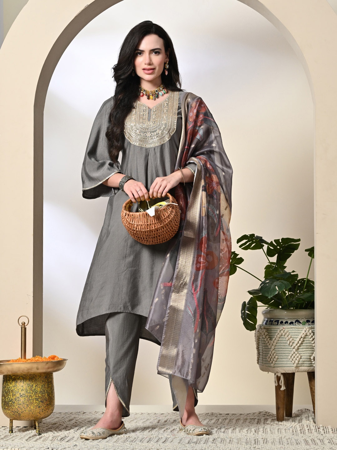 

KALINI Yoke Design Floral Sequinned V-Neck A-Line Kurta With Dhoti Pants And Dupatta, Grey