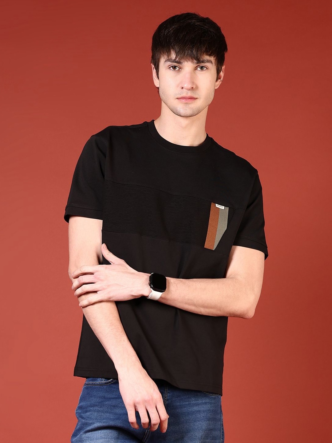 

V-Mart Men Printed Extended Sleeves Pockets T-shirt, Black