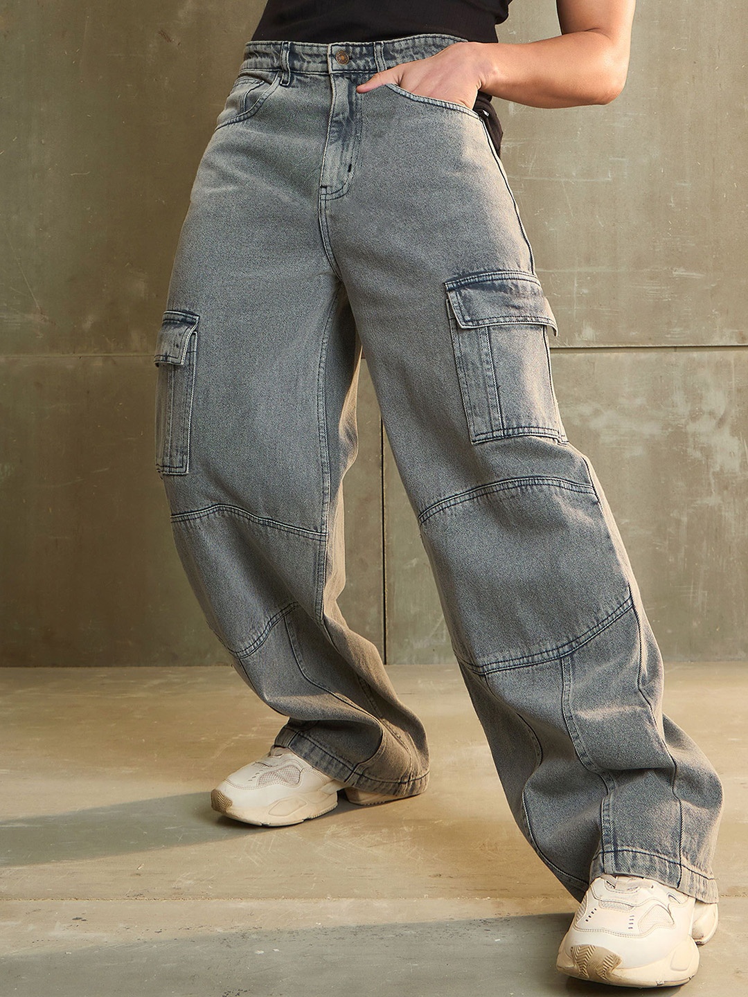 

MASCLN SASSAFRAS Men Light Fade Acid Wash Cotton Baggy Cargo Styles Jeans, Grey