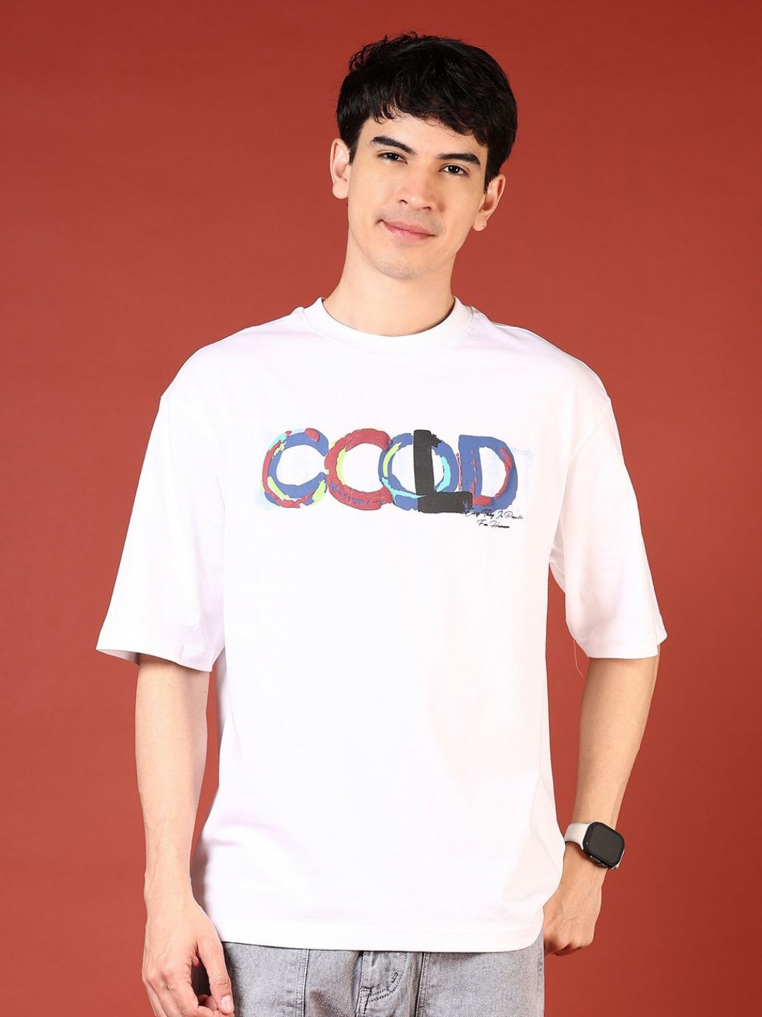 

V-Mart Men Typography Printed Applique T-shirt, White