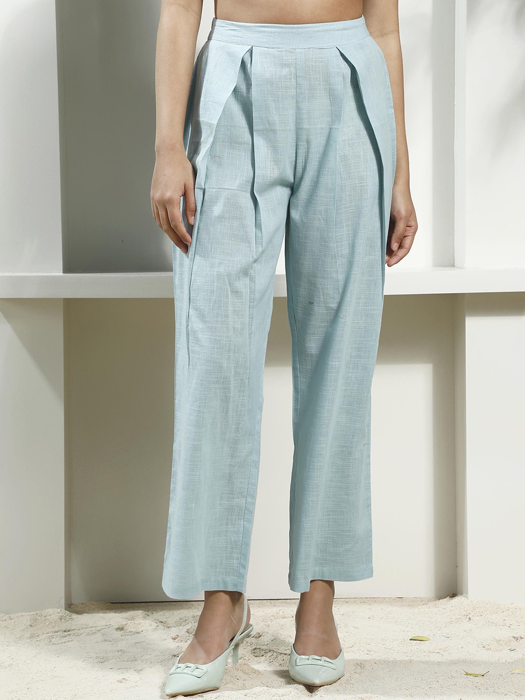 

Boho By Athena Women Relaxed Regular Fit Mid-Rise Pleated Cotton Korean Pant, Blue