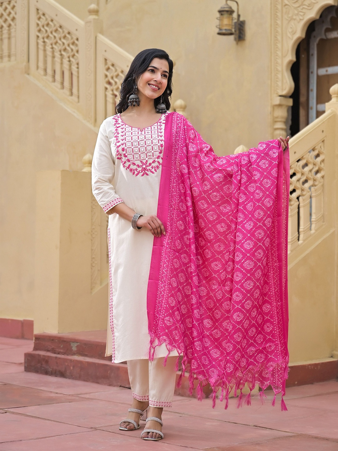 

The Hope Embroidered Pure Cotton Calf Length Kurta Set, Pink