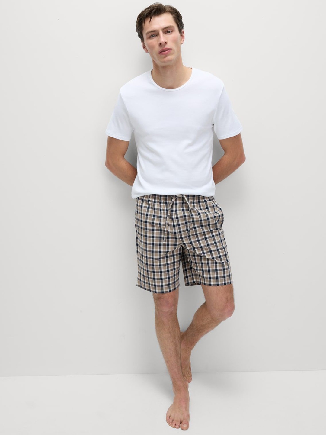

Marks & Spencer Men Checked High-Rise Technology Shorts, Grey