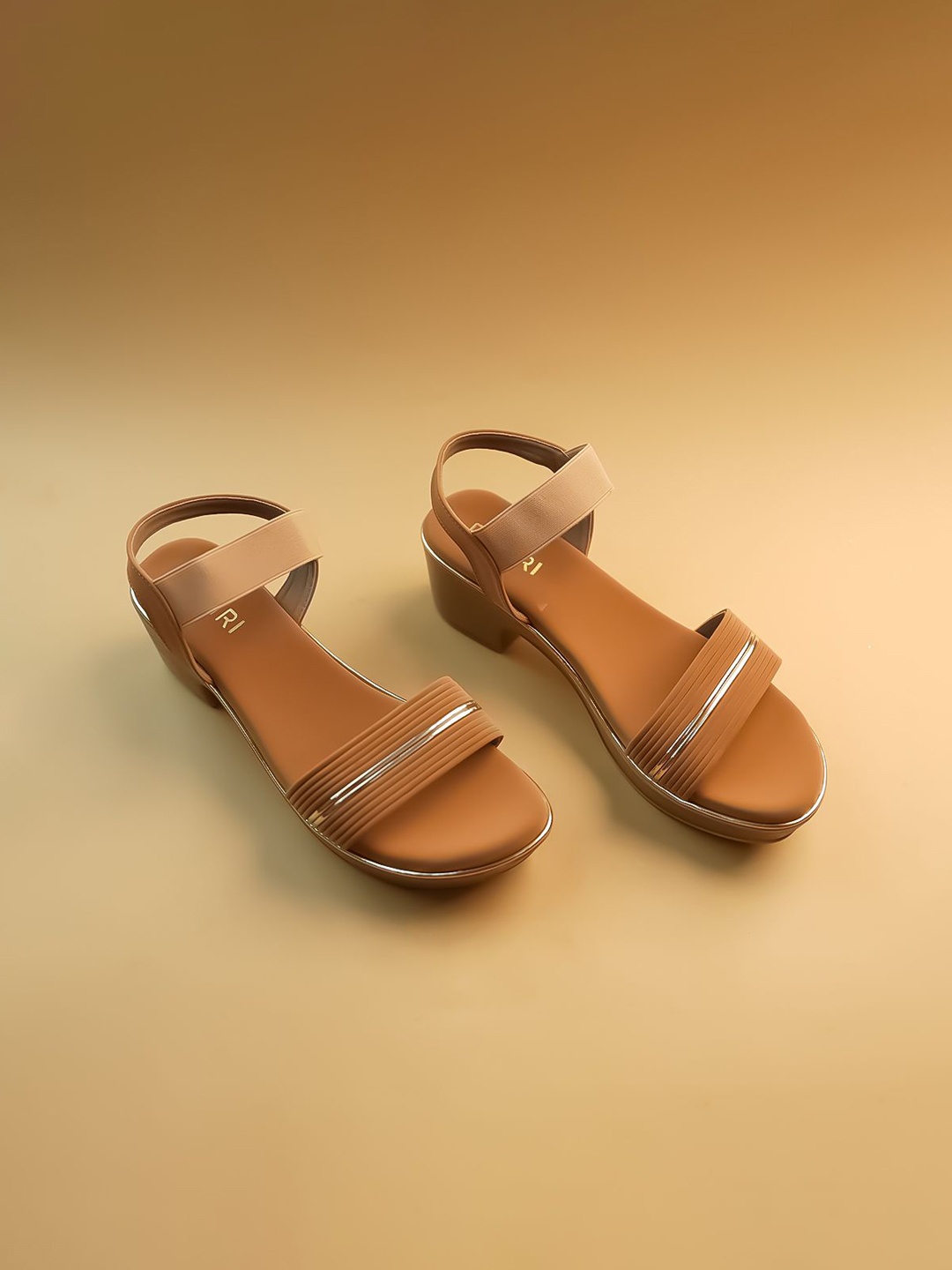 

Ozuri Party Block Sandals, Beige