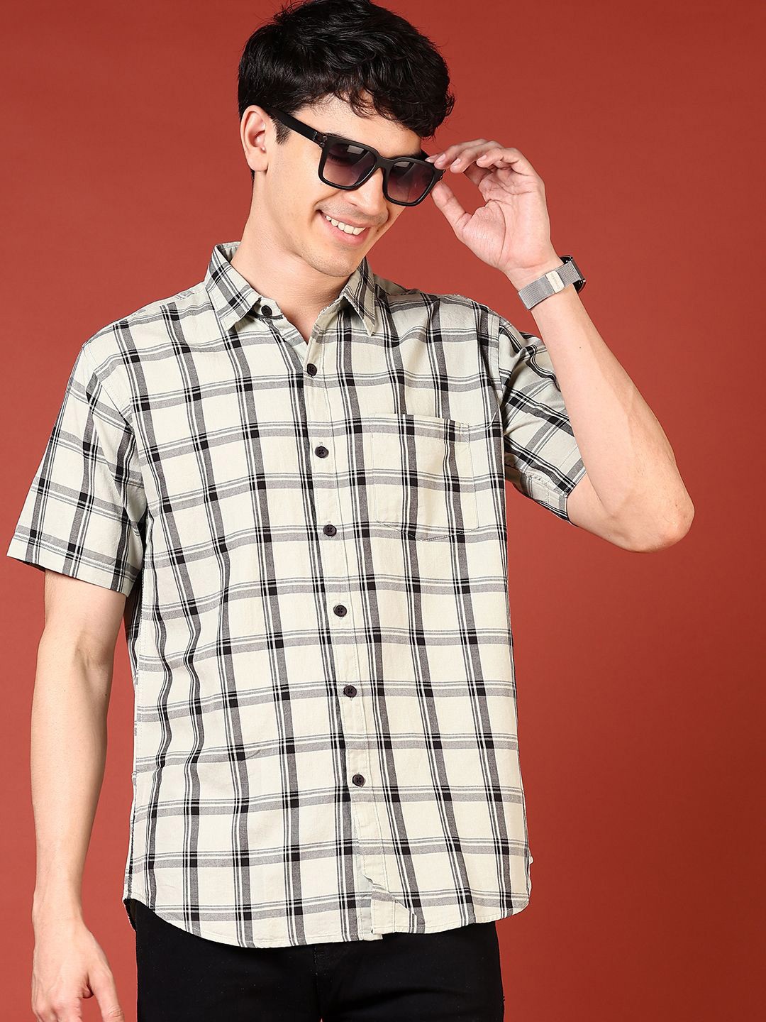 

V-Mart Men Opaque Checked Casual Shirt, Green