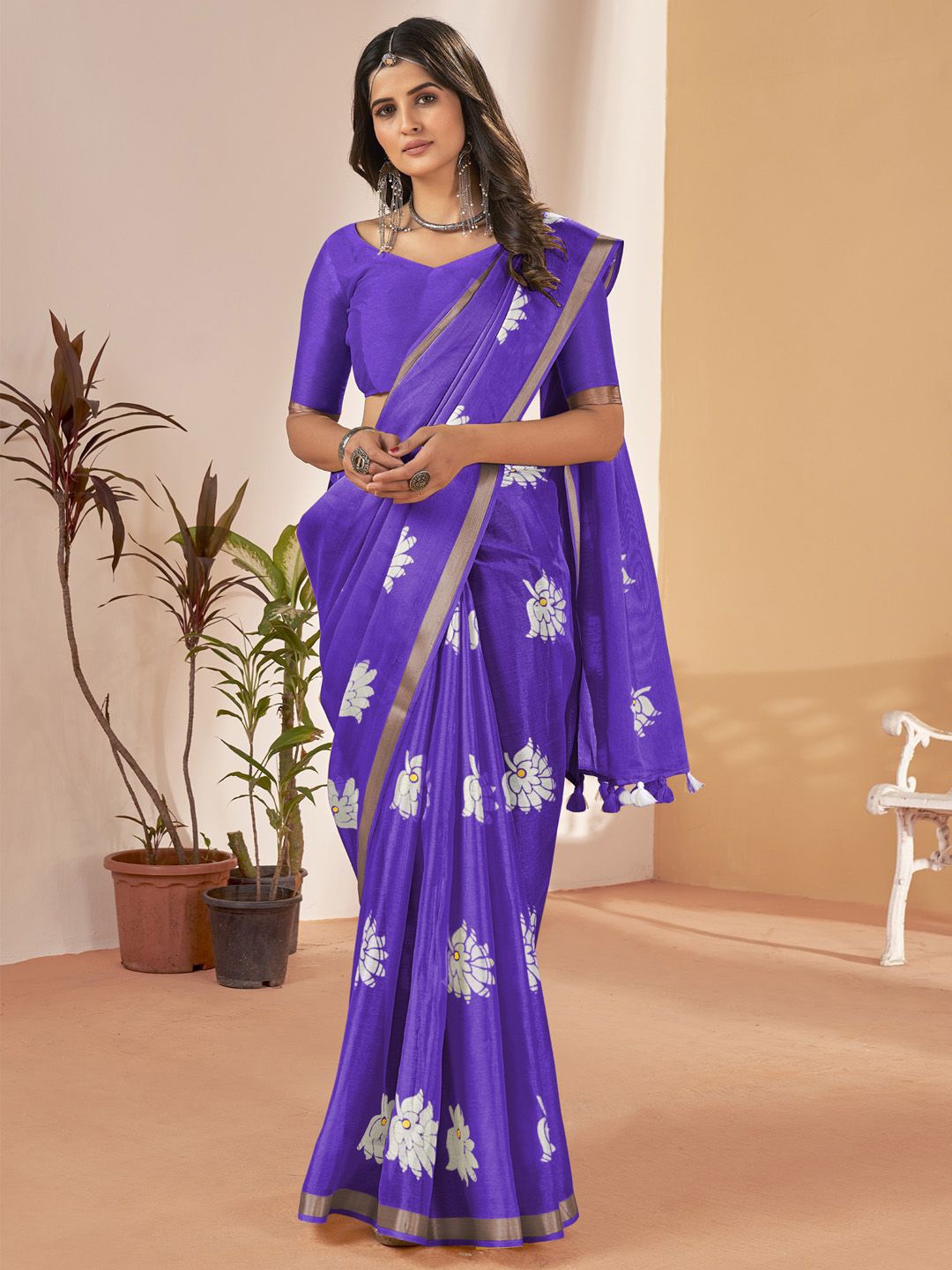 

Mitera Floral Zari Bagh Saree, Purple