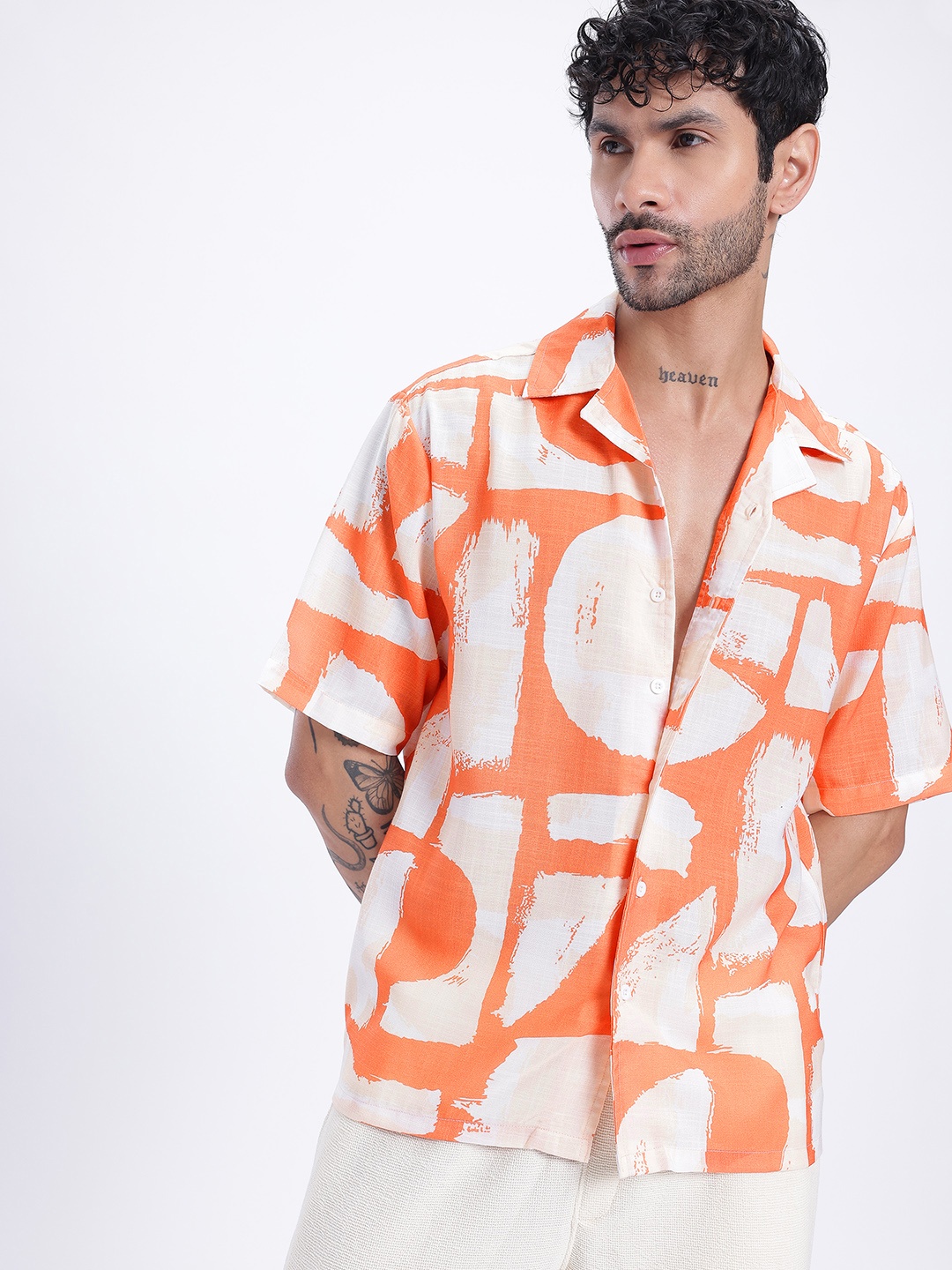 

glitchez Roaming Styles Printed Relaxed Fit Shirt, White