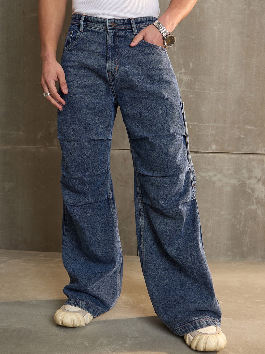 

MASCLN SASSAFRAS Men Baggy Mid-Rise Light Fade Jeans, Navy blue