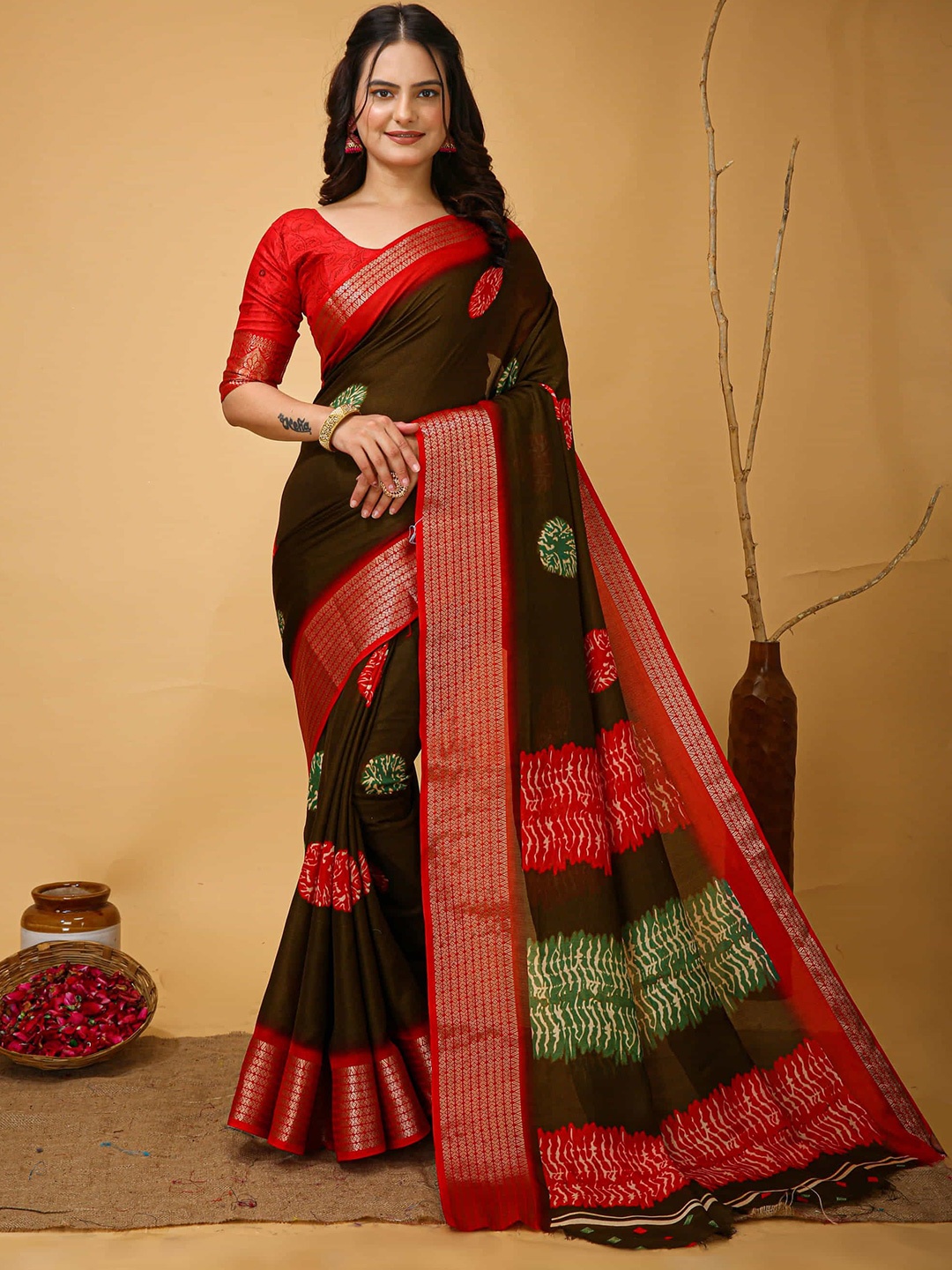 

V3 FASHION STUDIO Ethnic Motifs Zari Art Silk Saree, Brown