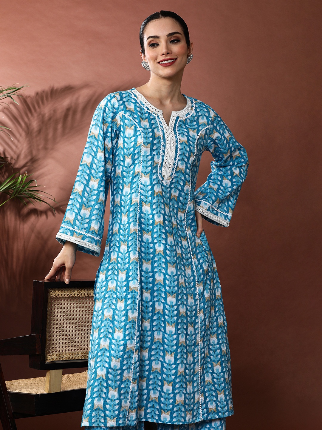 

Anouk Floral Printed Notch Neck Mirror Work Pure Cotton Straight Kurta With Palazzo, Blue