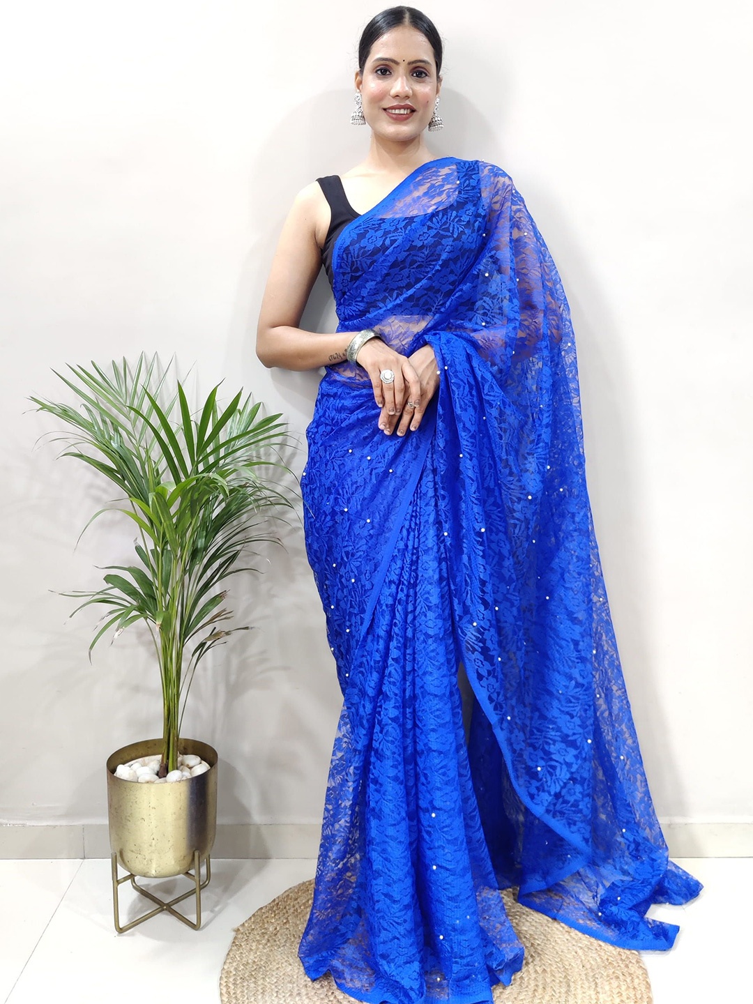 

V3 FASHION STUDIO Ethnic Motifs Beads and Stones Brasso Saree, Blue