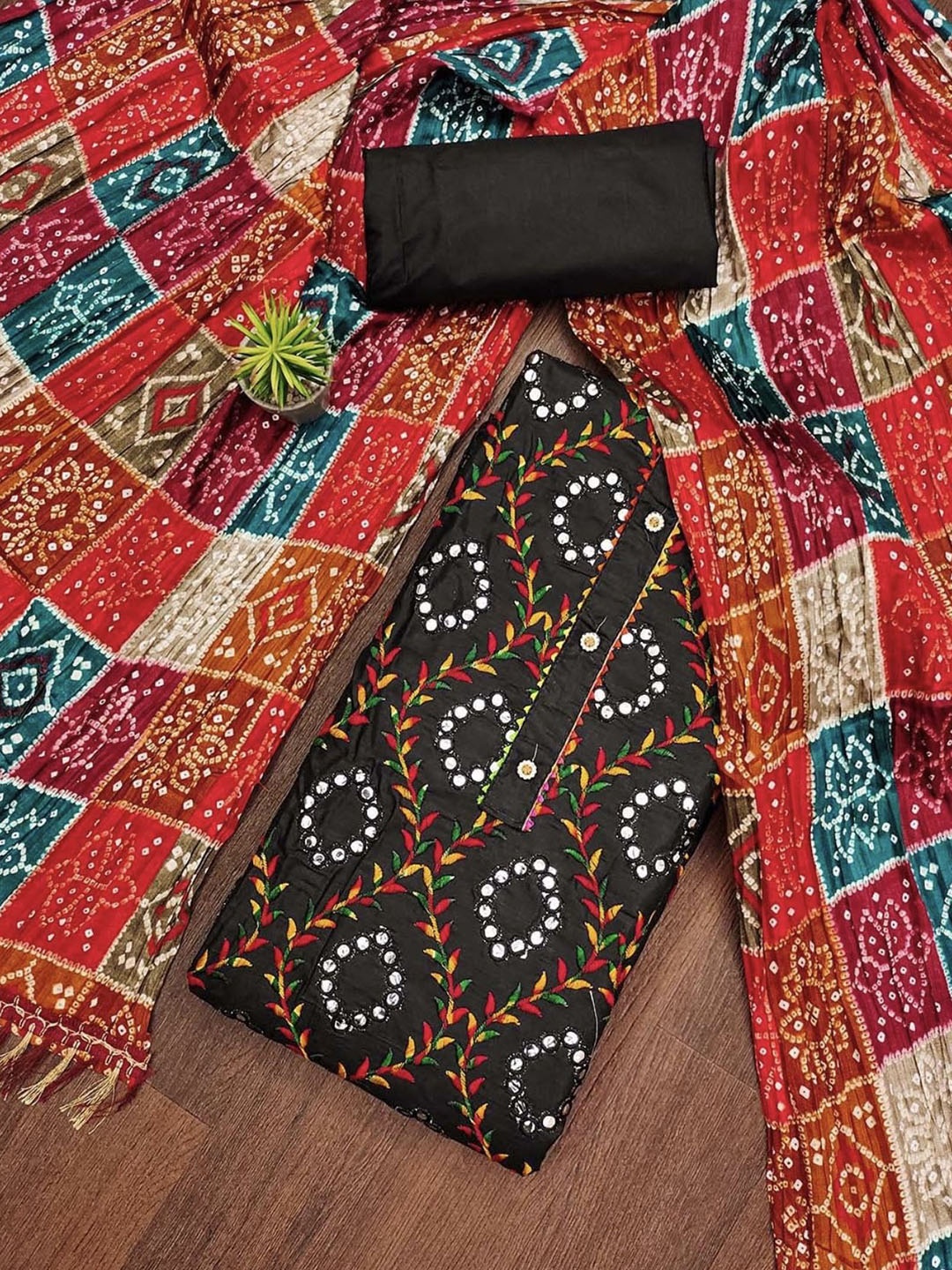 

Rangtulika Floral Embroidered Mirror Work Unstitched Dress Material, Black