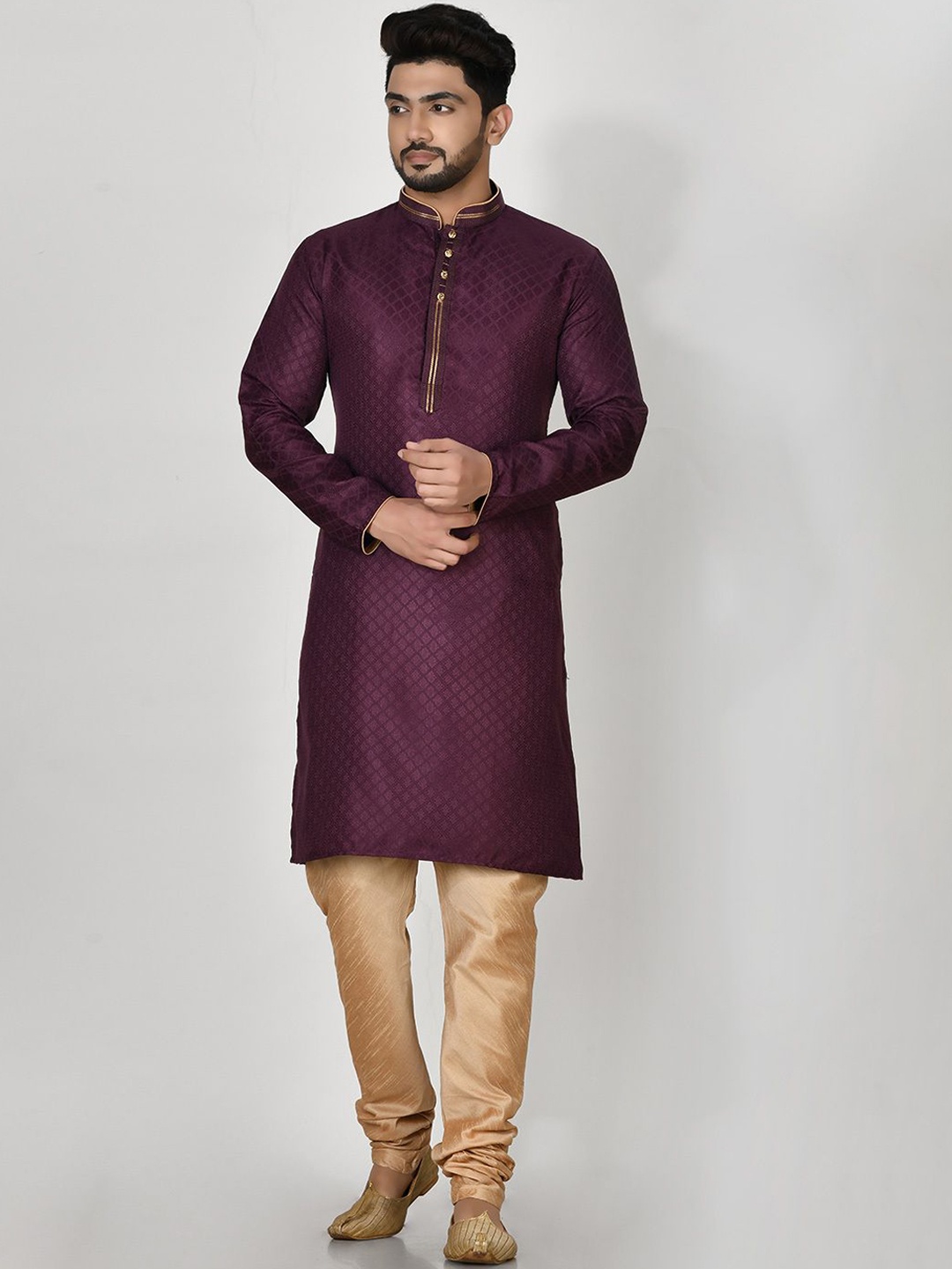 

RANAK Geomteric Woven Design Mandarin Collar Straight Kurta, Purple