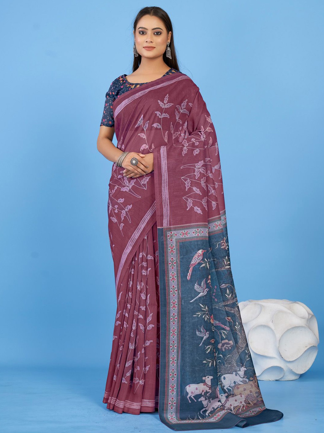 

Anouk Rustic Floral Linen Blend Bagh Saree, Burgundy