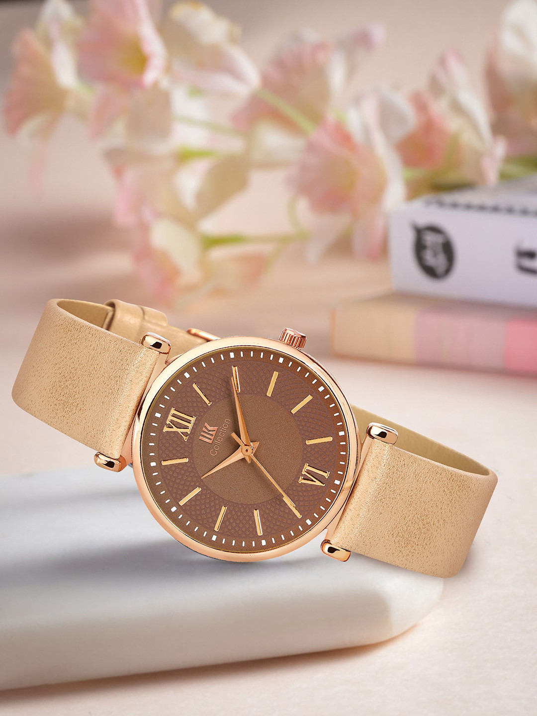 

IIK COLLECTION Women Dial & Leather Straps Analogue Watch IIK-3219W, Brown
