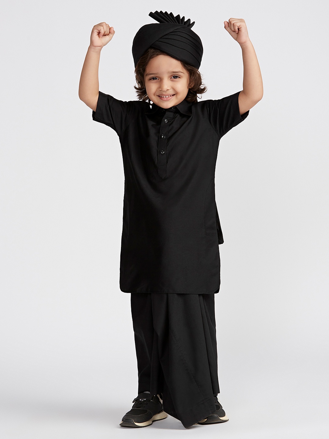 

VASTRAMAY Boys Shirt Collar Straight Kurta With Veshti & Safa, Black