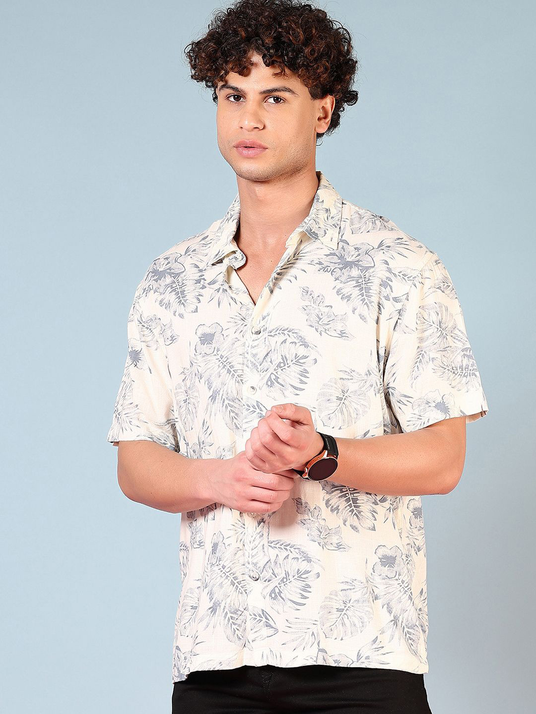 

V-Mart Men Floral Opaque Printed Casual Shirt, Blue
