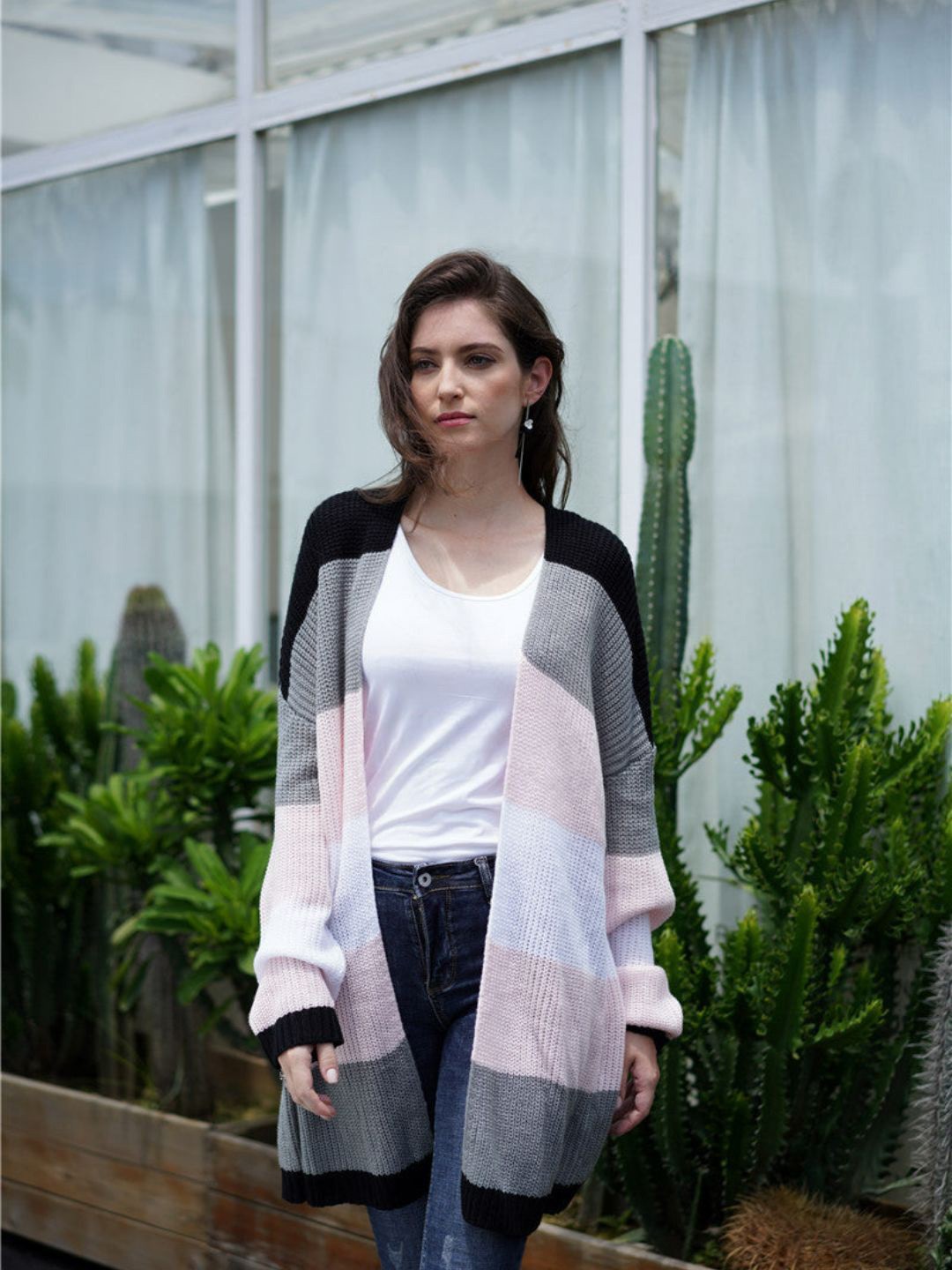 

Oh Rare Women Colourblocked Cardigan, Black