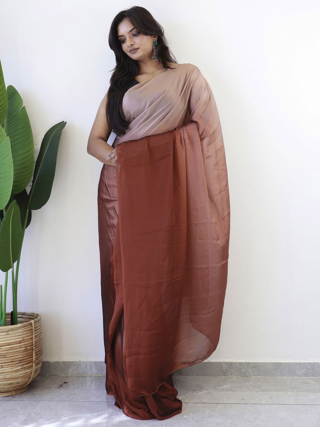 

Anouk Rustic Ombre Poly Georgette Ready to Wear Saree, Brown