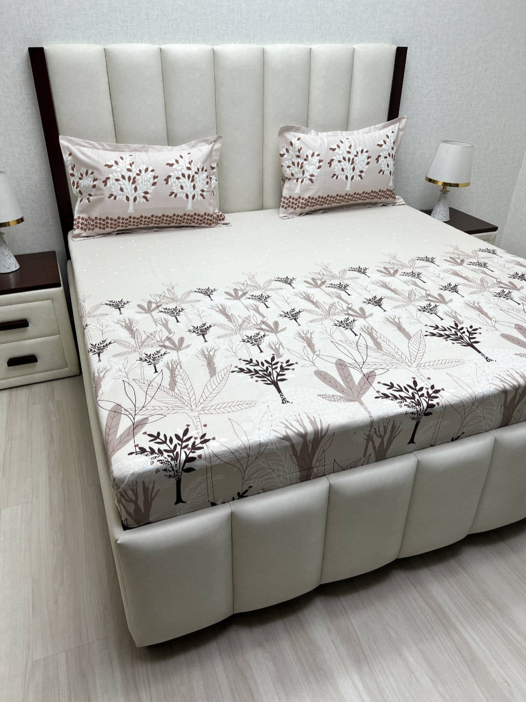 

Pure Decor Lifestyle Brown Printed Pure Cotton 300 TC King Bedsheet Set - 2.74 m x 2.74