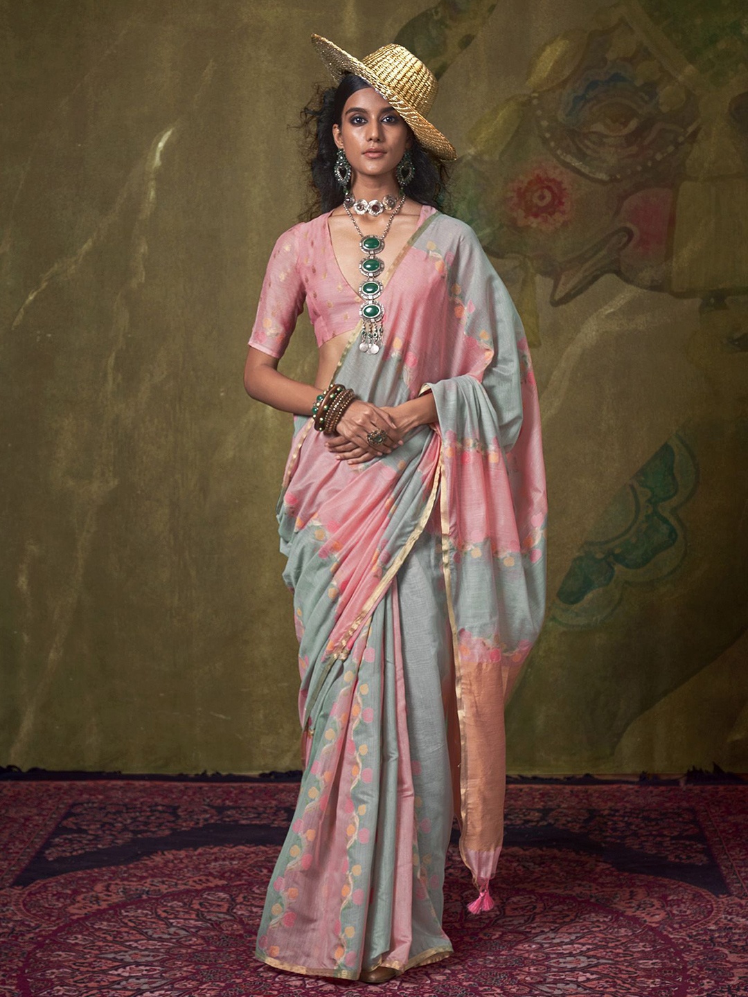 

elora Floral Silk Blend Banarasi Saree, Pink