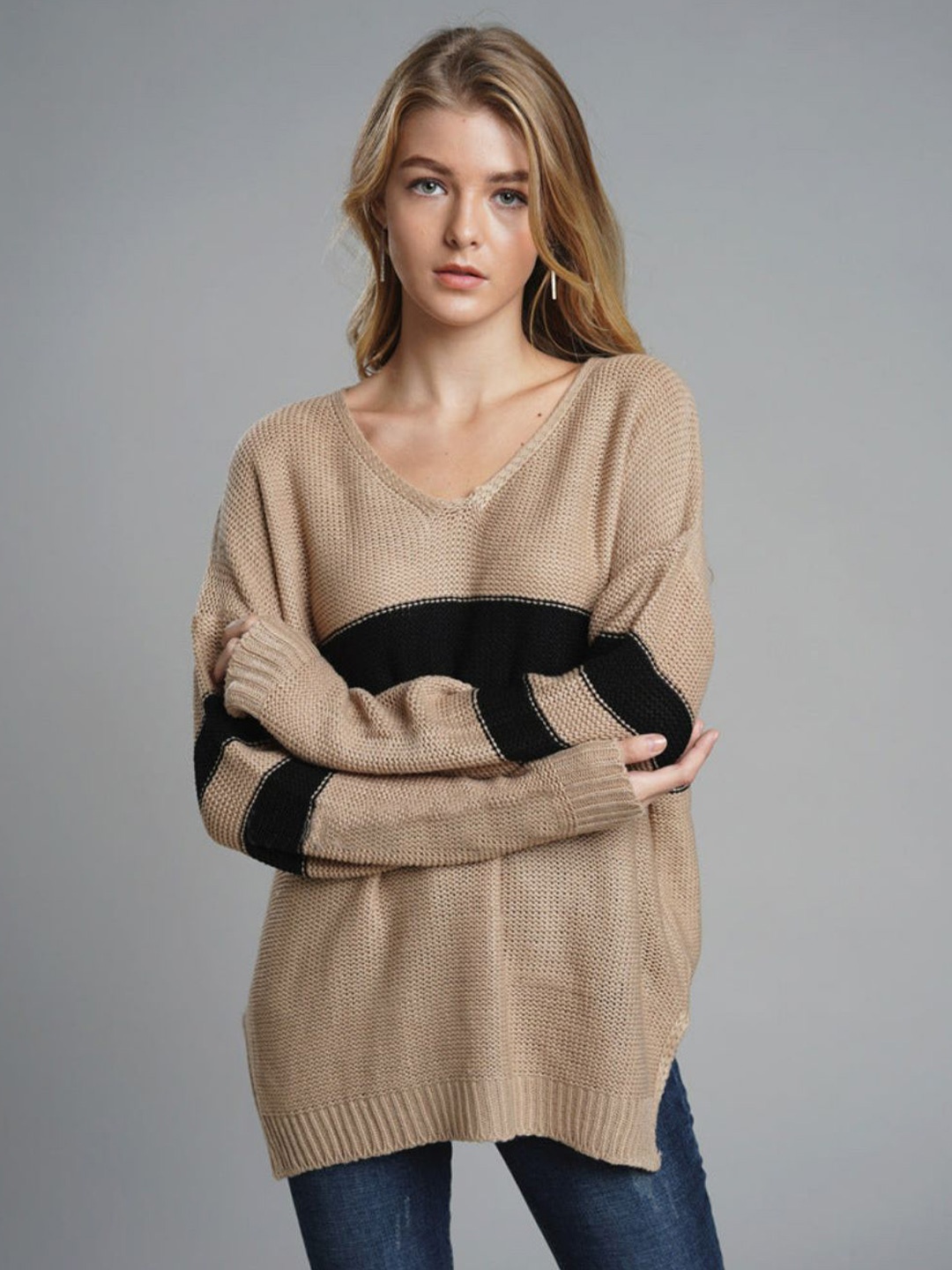 

Oh Rare Women Colourblocked Pullover, Khaki