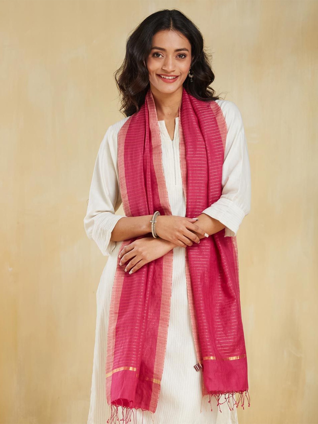 

Fabindia Women Woven Design Stole, Pink