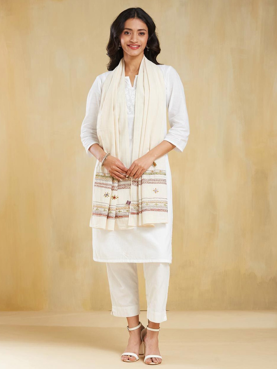 

Fabindia Women Stoles, Off white