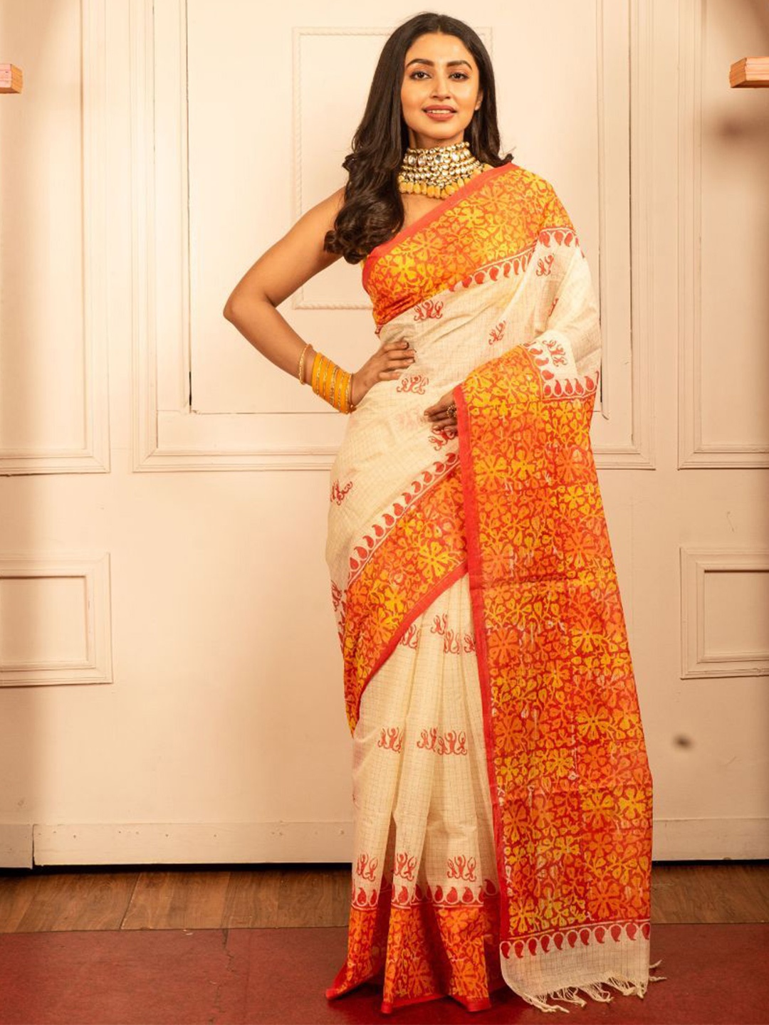 

8POURE Colourblocked Pure Cotton Block Print Saree, Orange