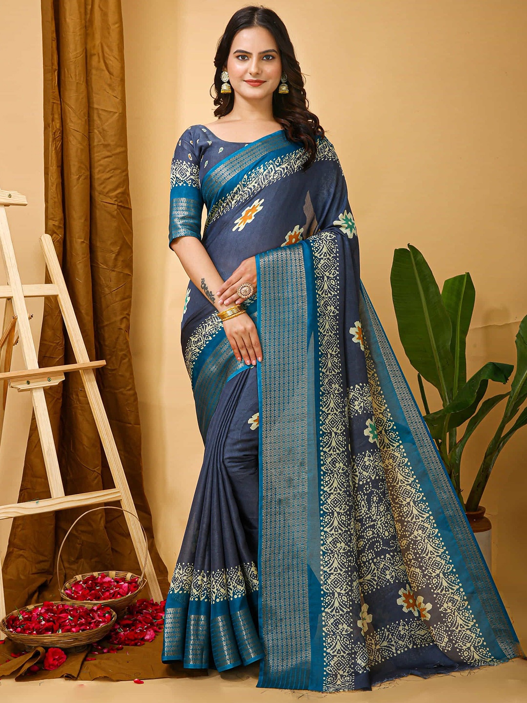 

V3 FASHION STUDIO Ethnic Motifs Zari Art Silk Saree, Grey