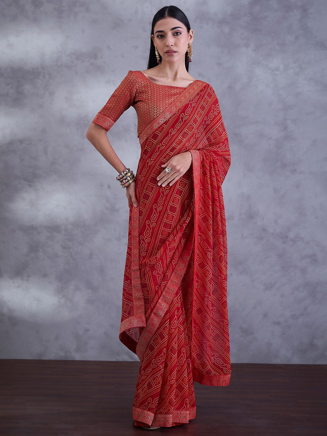 

Mitera Bandhani Pure Georgette Bandhani Saree, Red