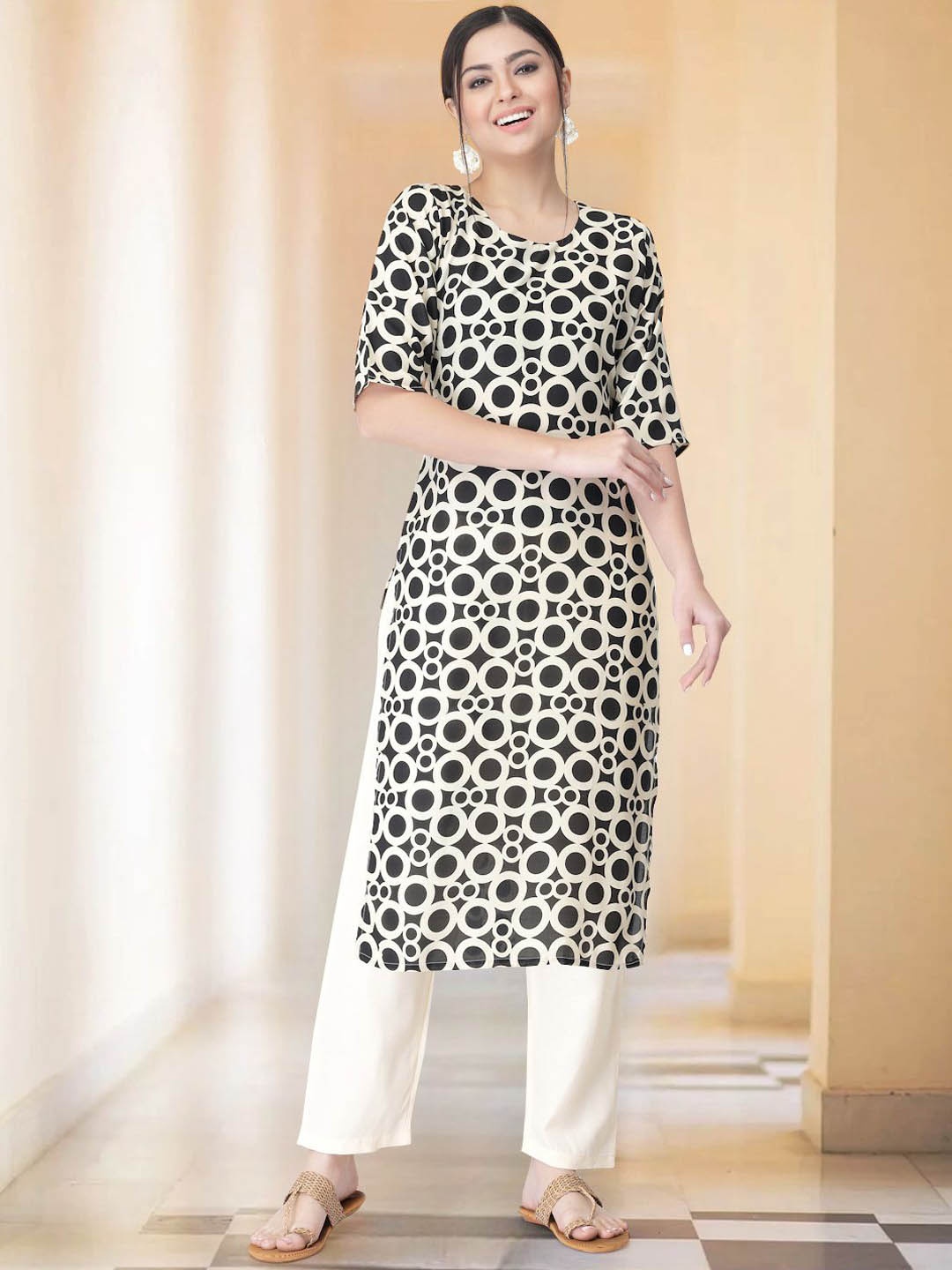 

Moda Rapido Geometric Printed Straight Kurta with Trouser, Black