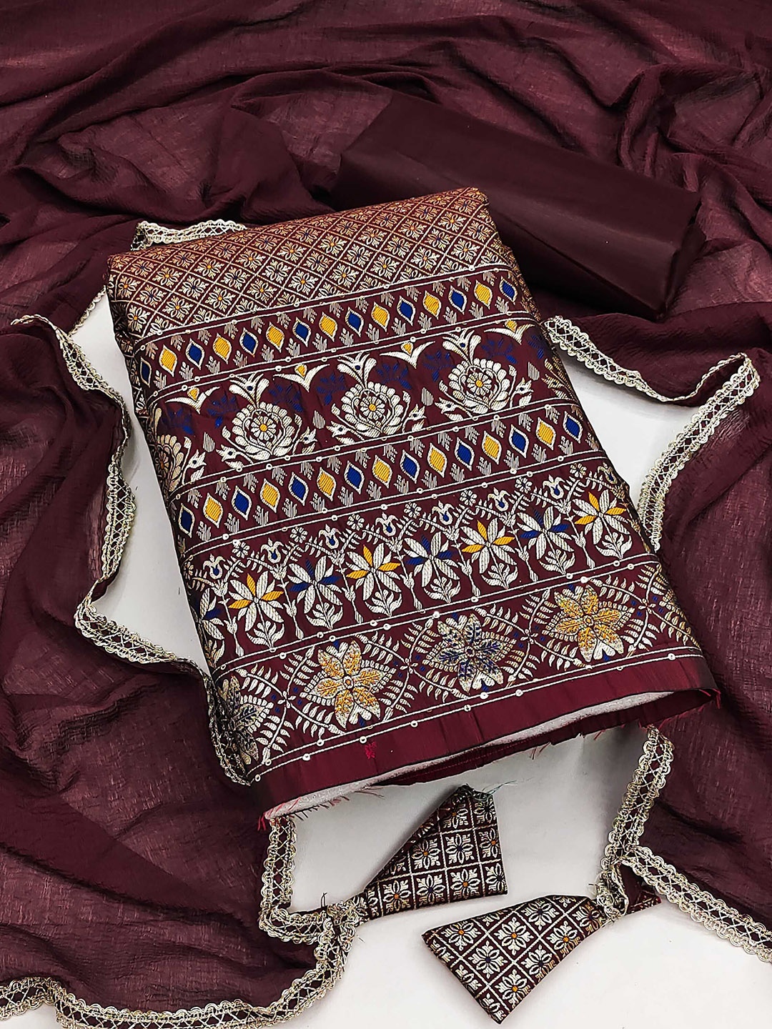 

SAINOOR Floral Woven Design Banarasi Jacquard Unstitched Dress Material, Coffee brown
