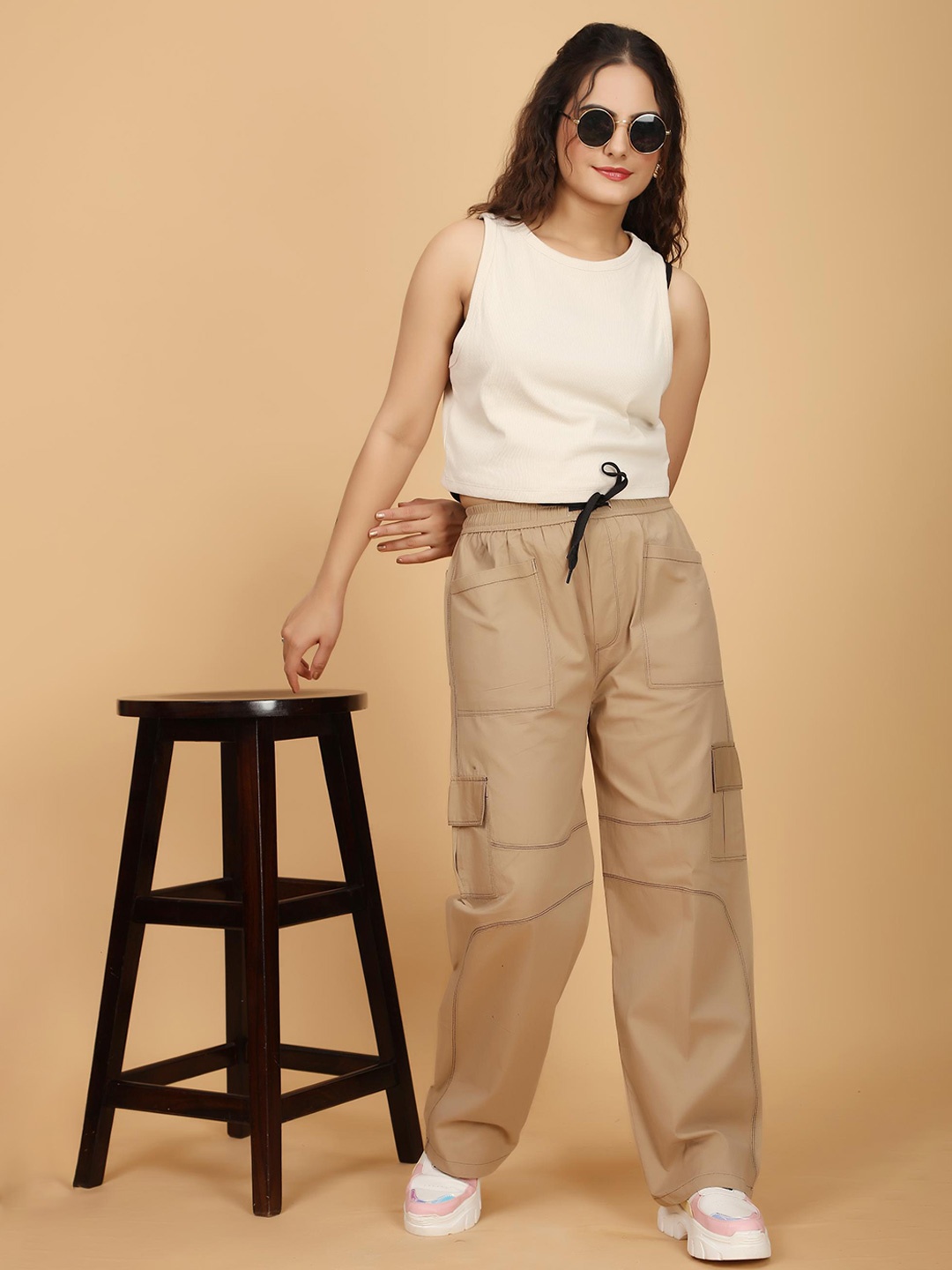 

Moda Rapido Women Relaxed Corduroy Trousers, Beige