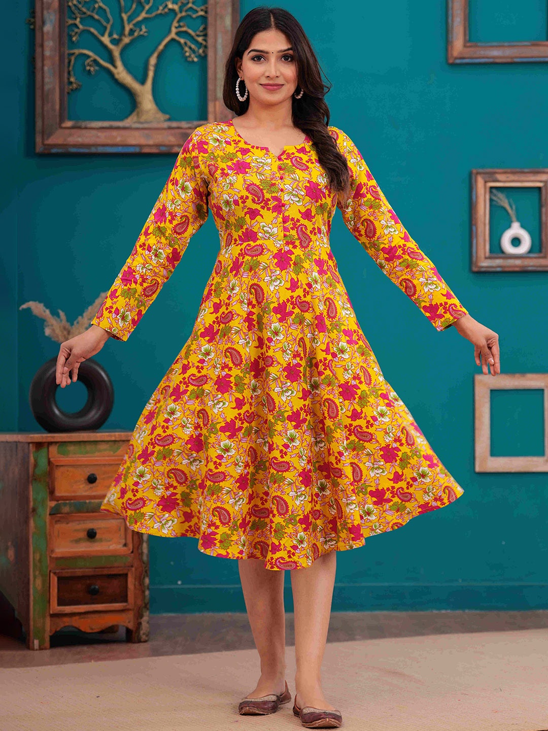 

Aktasa Floral Printed Fit and Flare Ethnic Dresses, Yellow