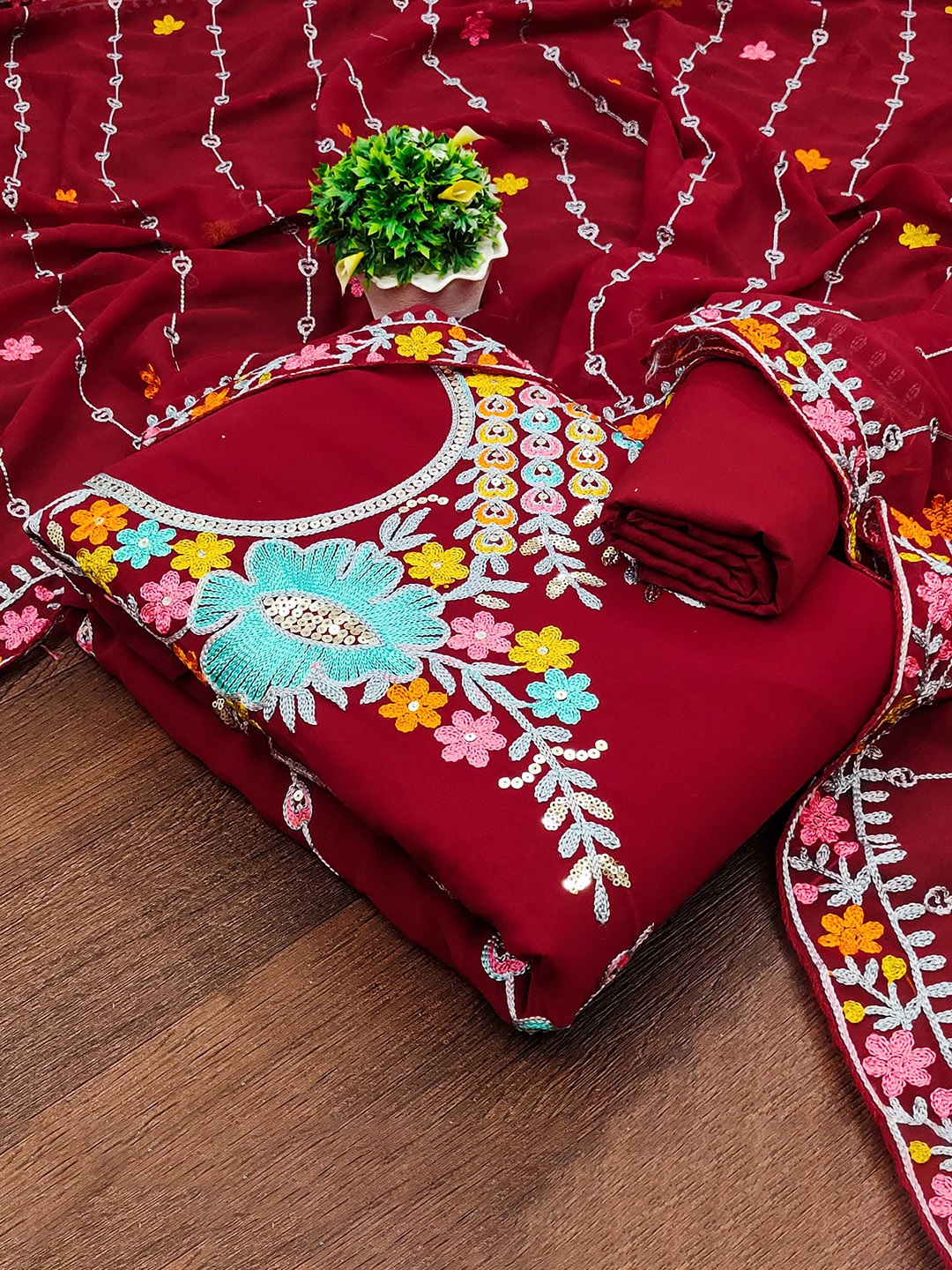 

SAINOOR Floral Embroidered Thread Work Georgette Unstitched Dress Material, Red
