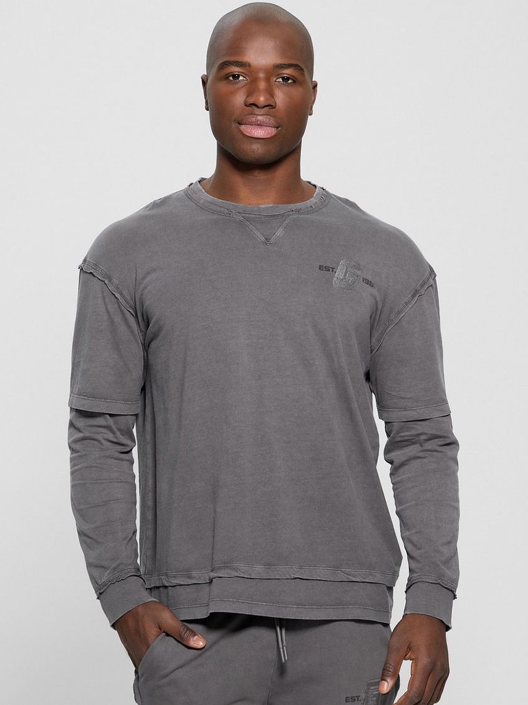 

GUESS Men Typography Printed Round Neck Cotton T-shirt, Grey