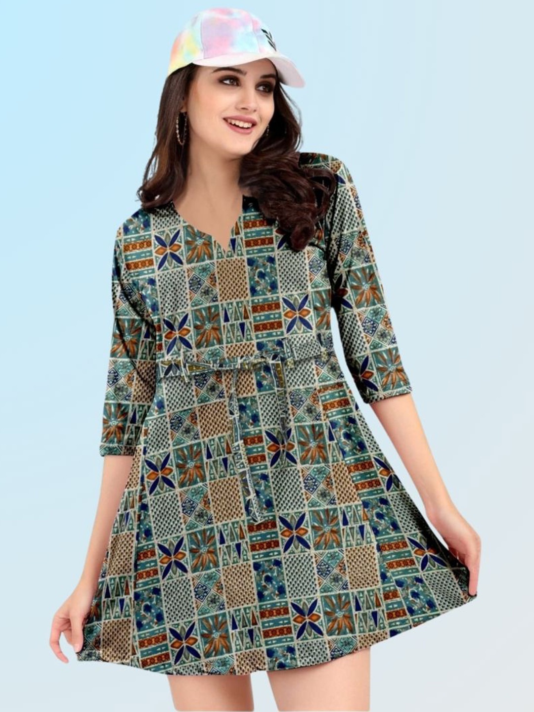 

Harashree Printed Tunic, Green