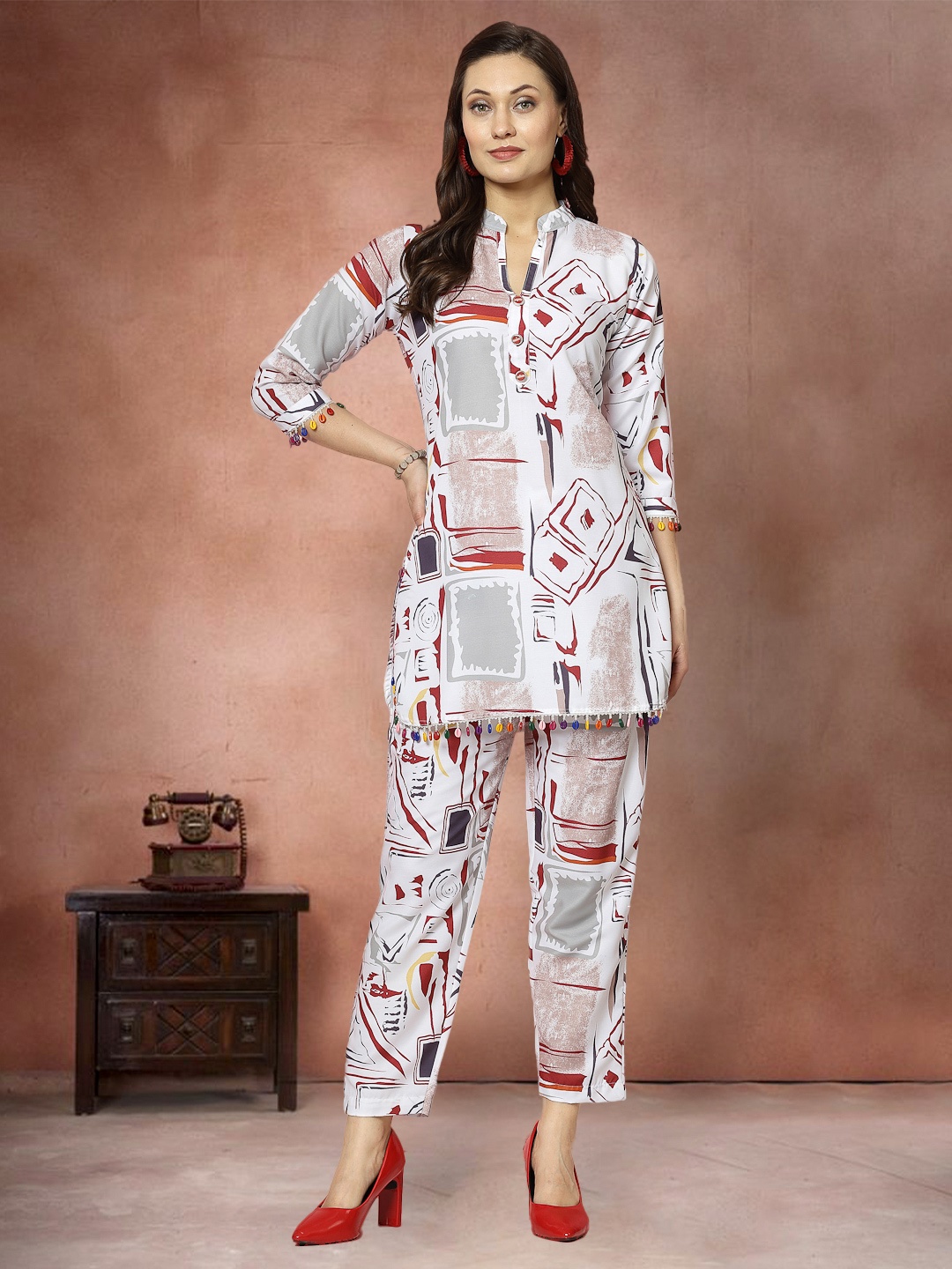 

Moda Rapido Abstract Printed Tunic with Trousers Co-Ords, White