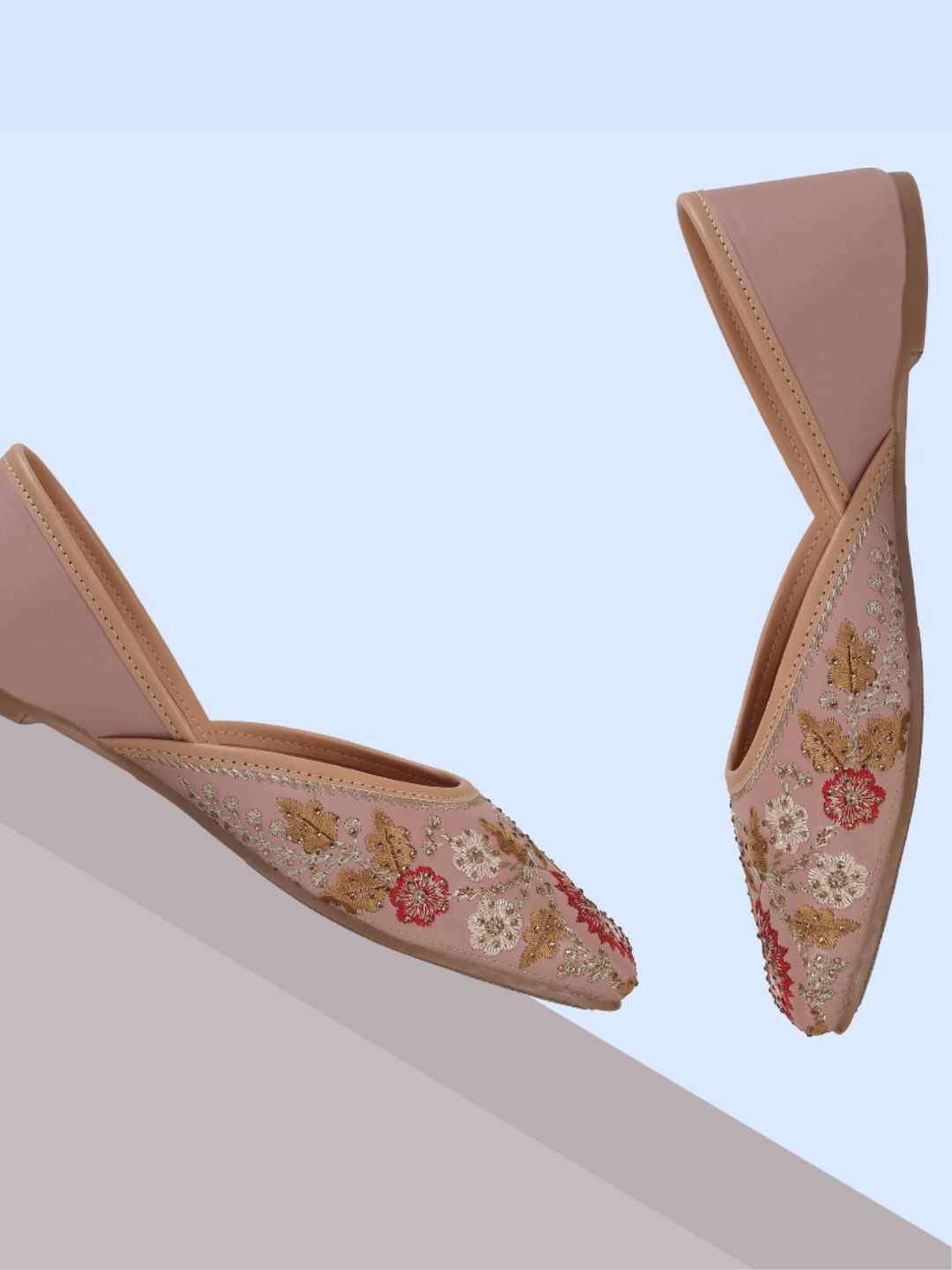 

CATBIRD Women Woven Design Round Toe Mojaris, Mauve