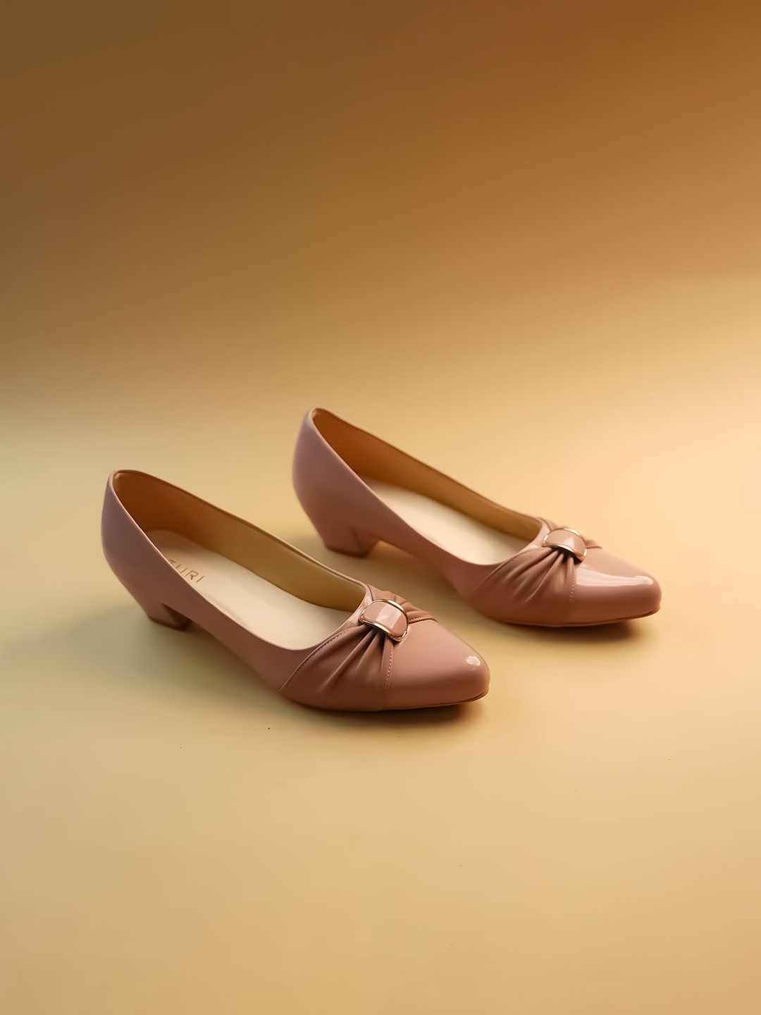 

Ozuri Party Block Pumps with Bows, Peach