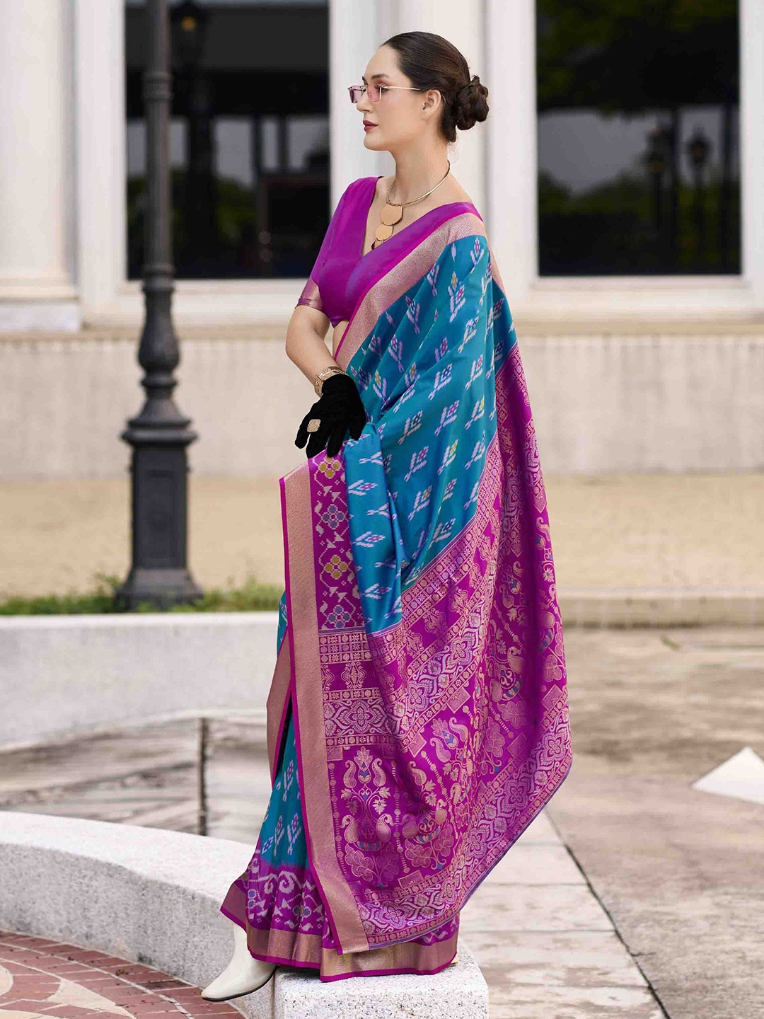 

KIMISHA Woven Design Zari Silk Blend Saree, Blue