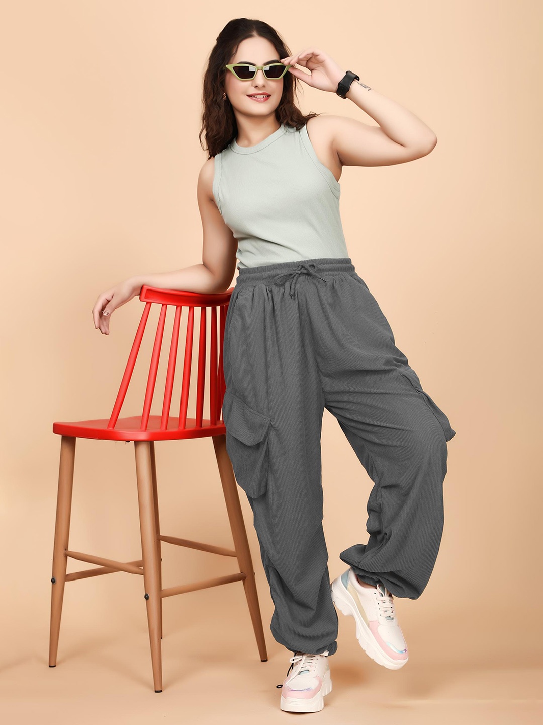 

Moda Rapido Women Relaxed Trousers, Grey