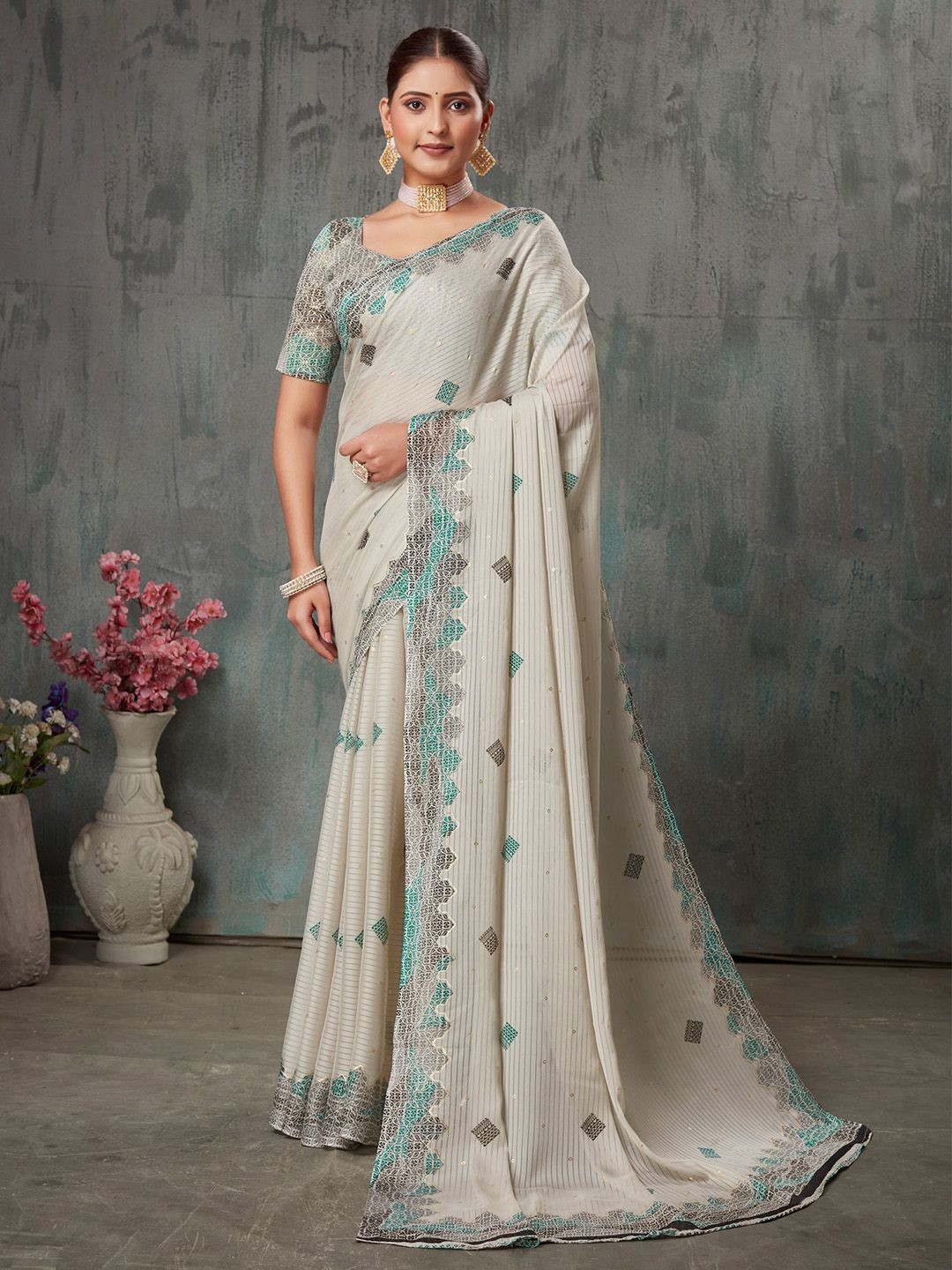 

Mitera Striped Poly Chiffon Block Print Saree, Off white