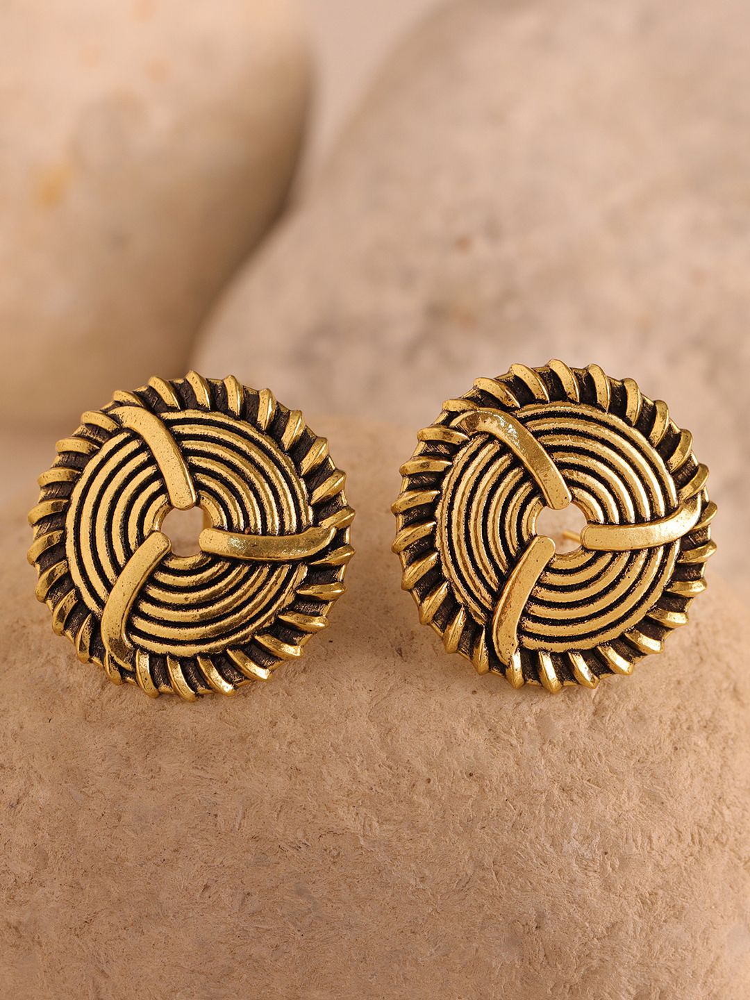 

Voylla Gold-Plated Circular Shaped Studs