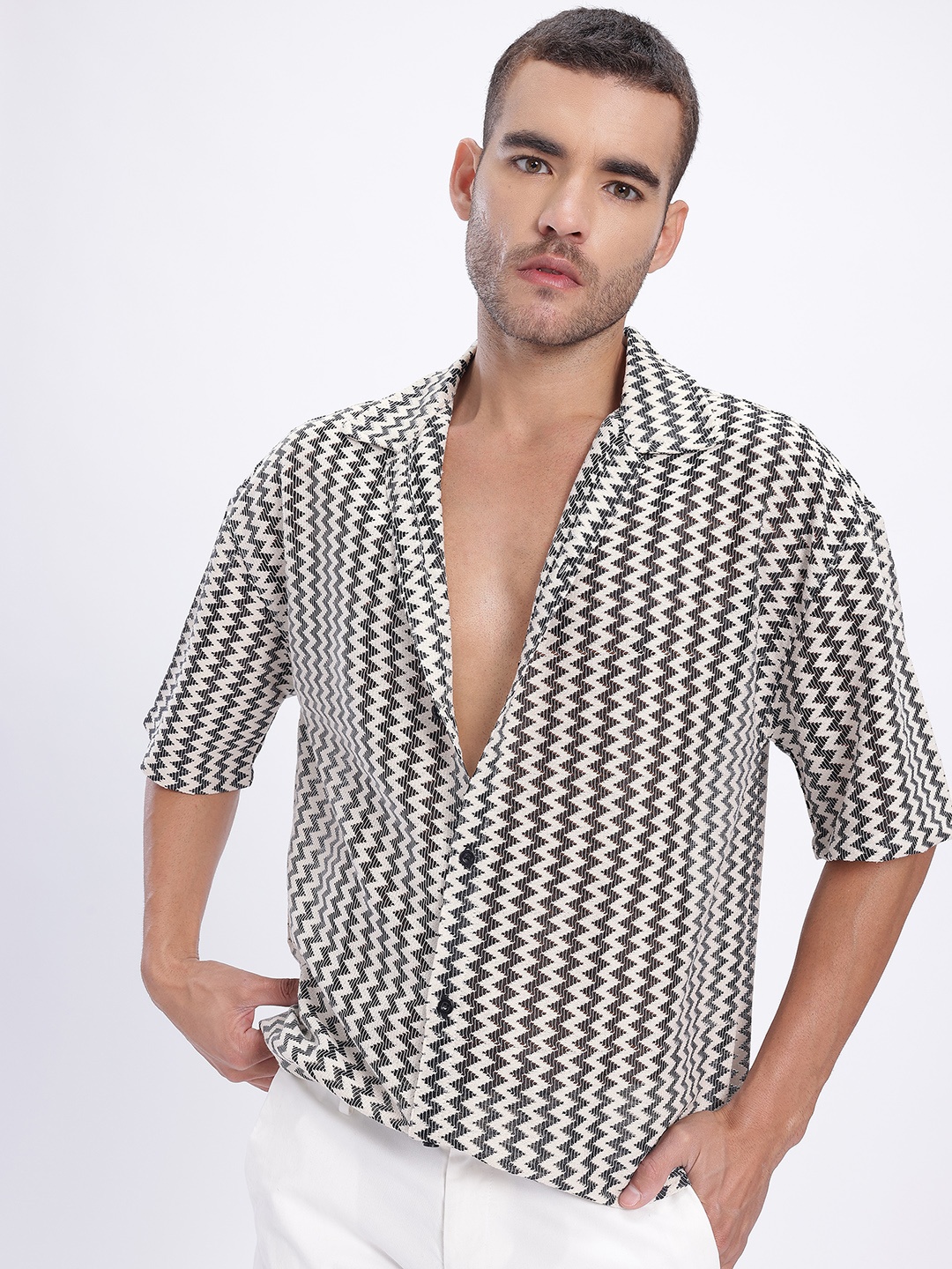 

glitchez Holiday Hangout Chevron Relaxed Fit Shirt, White