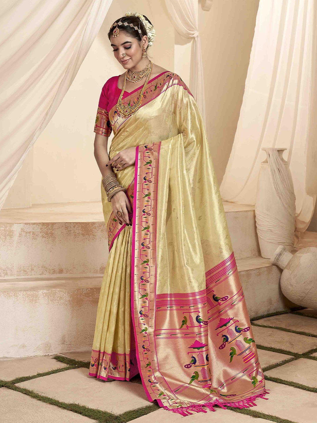 

Blissta Woven Design Zari Silk Blend Paithani Saree, Beige