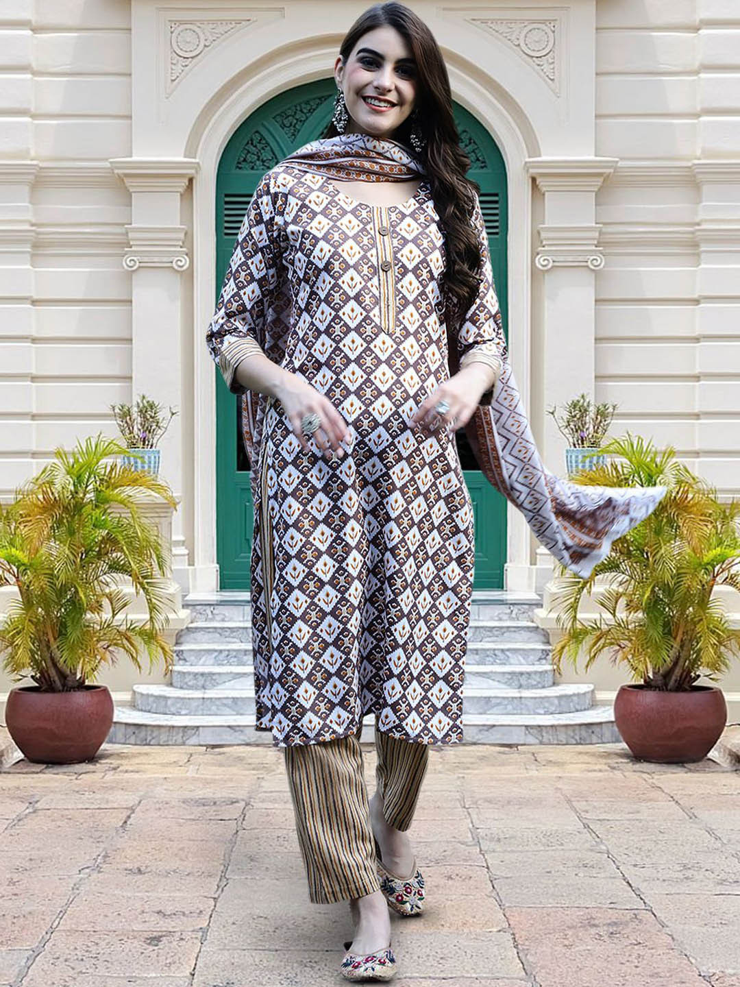 

Moda Rapido Geometric Printed Round Neck Straight Kurta With Trousers & Dupatta, Brown