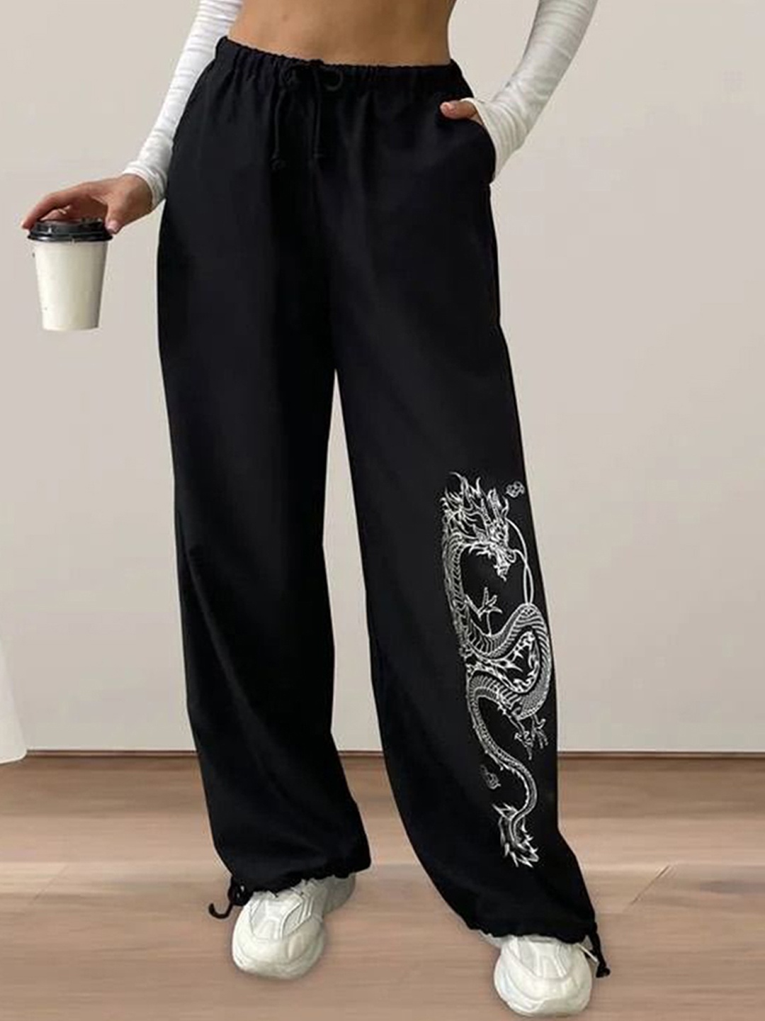 

The Roadster Lifestyle Co. Printed Loose Fit High-Rise Cargo Trousers, Black