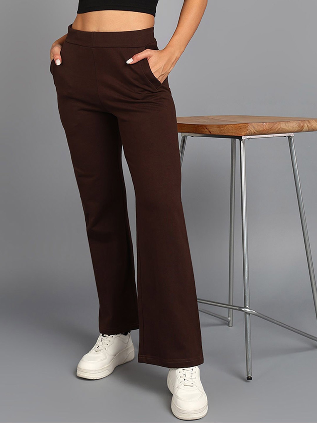 

Rock Paper Scissors Pure Cotton Mid Rise Trousers, Brown